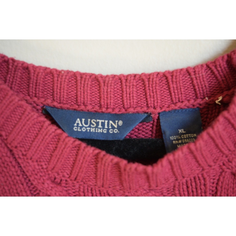 Red Knit Pattern Sweater - Picture 2 of 3